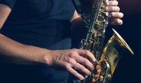 Уроки игры на саксофоне в Щелково